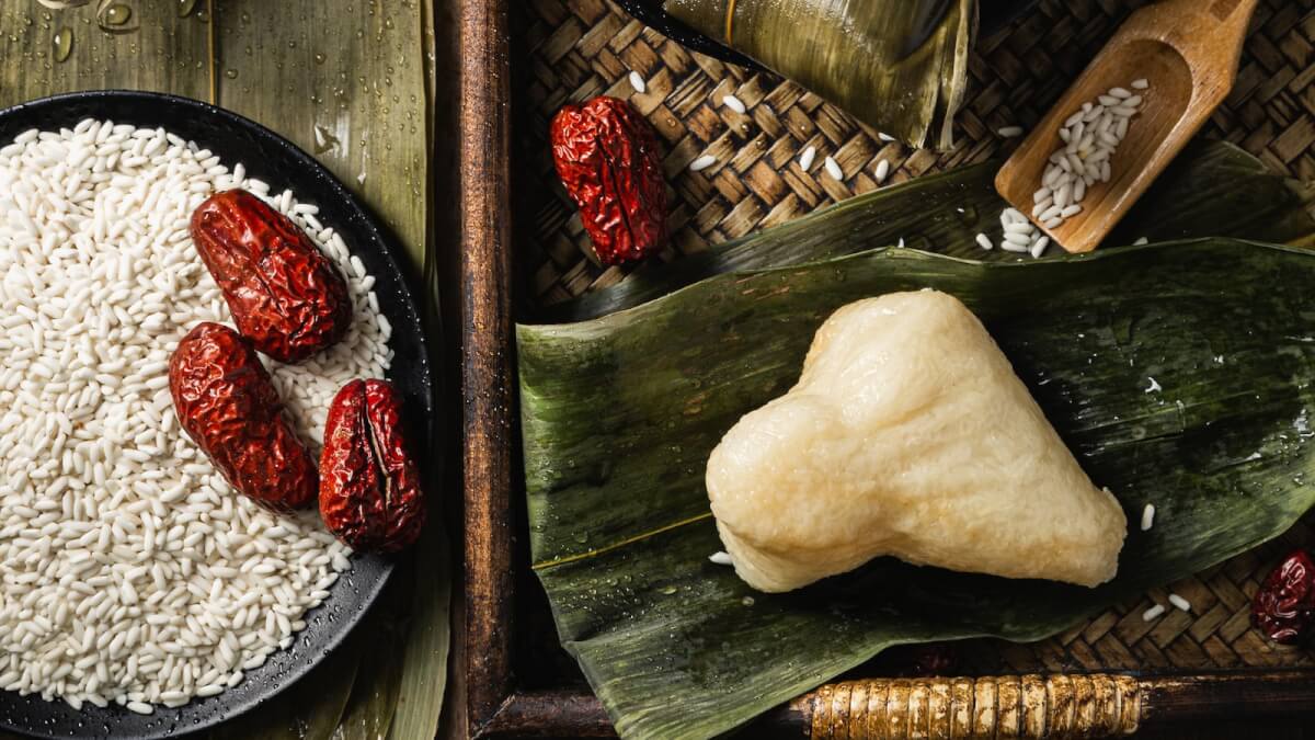 Exploring the Bold and Fiery Flavors of Sichuan Cuisine: A Journey Through the Region’s Signature Ingredients and Dishes